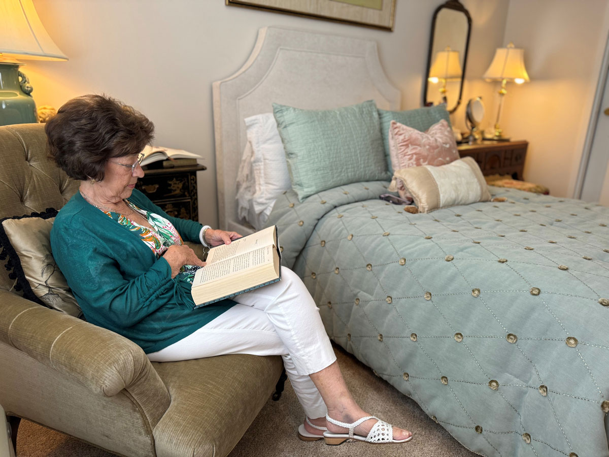 Independent Living at The Manor — Two Options, One Community